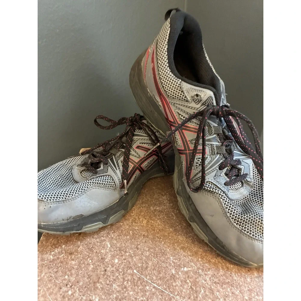 ASICS GEL-Venture 8 Trail Running Shoes Men's Size 9 Gray Black Red